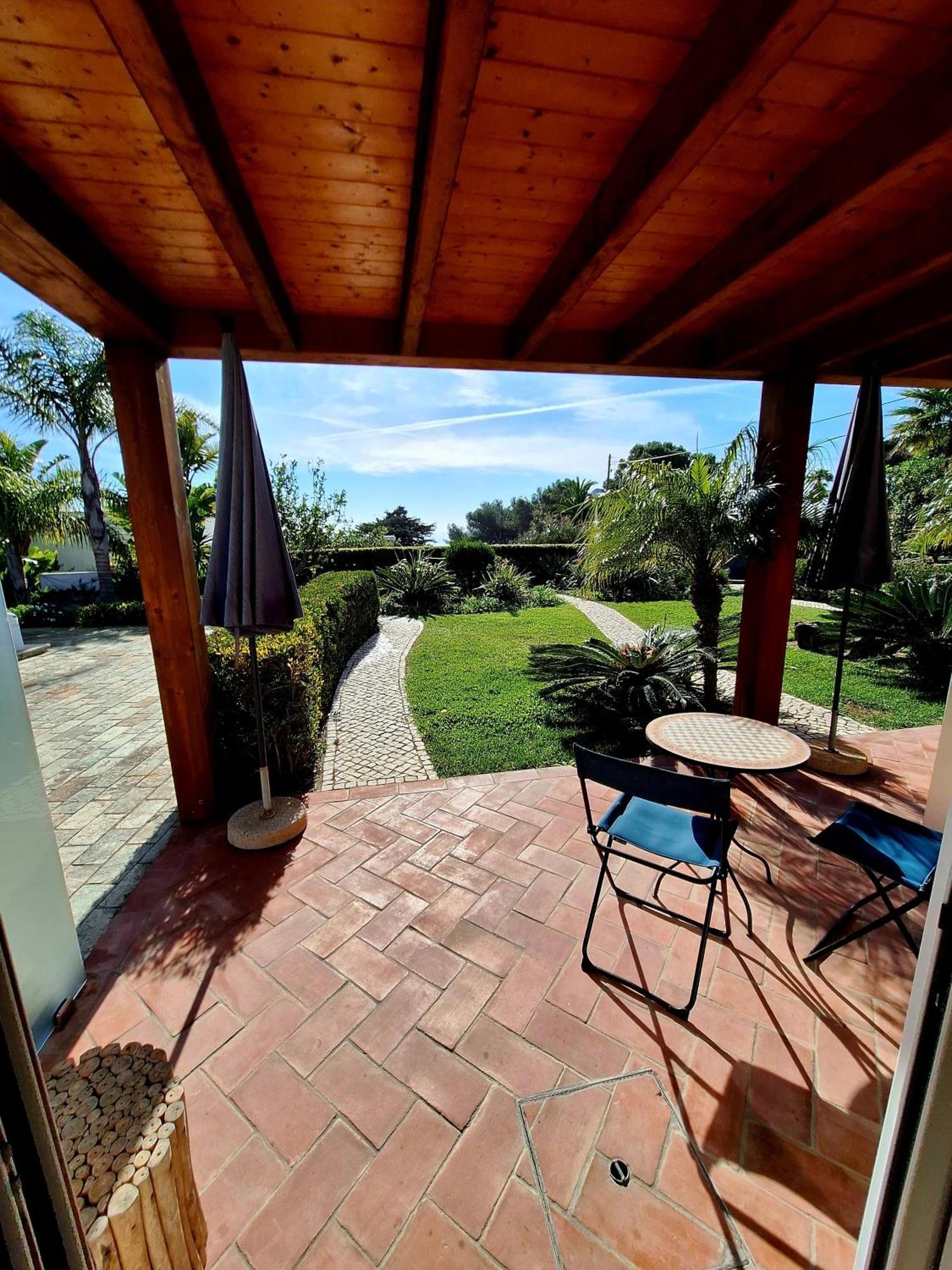 Romantik Villa Salema Exterior photo